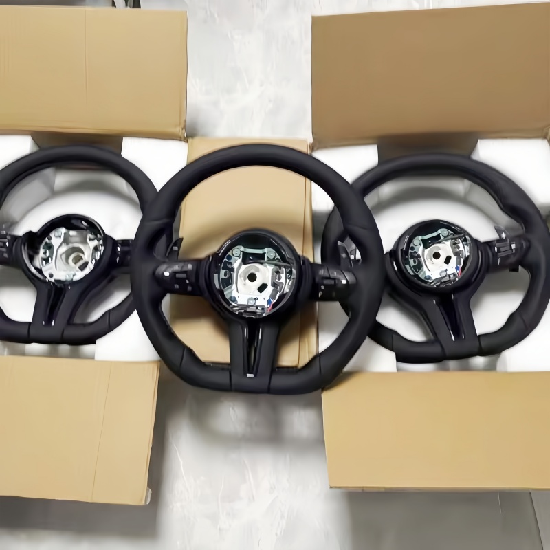 Car Accessories Essentials - Volante de couro para BMW F10