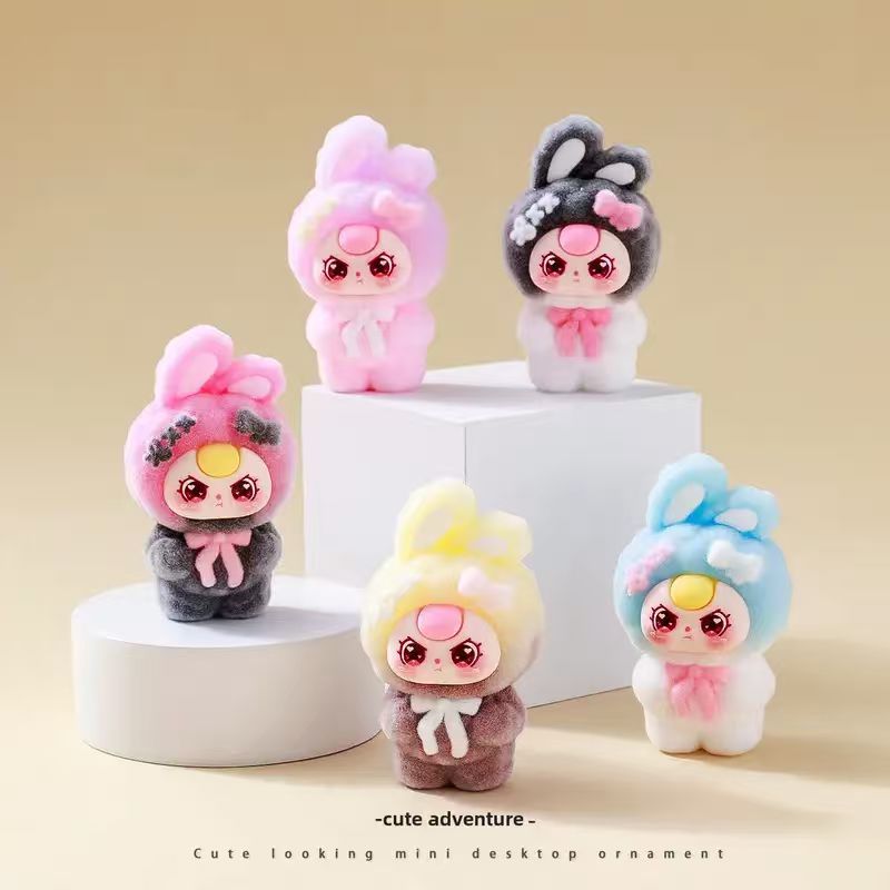 Quente genuíno mini figuras or - Car Accessories Girly avaliação e preço